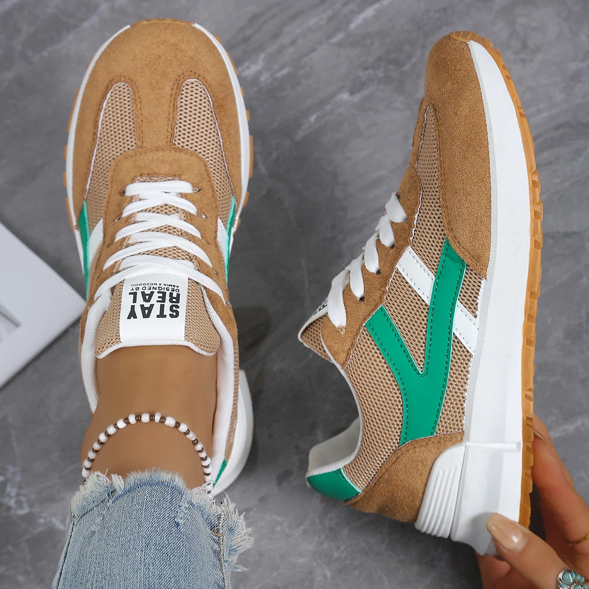 Fashion Style Capri Sneaker